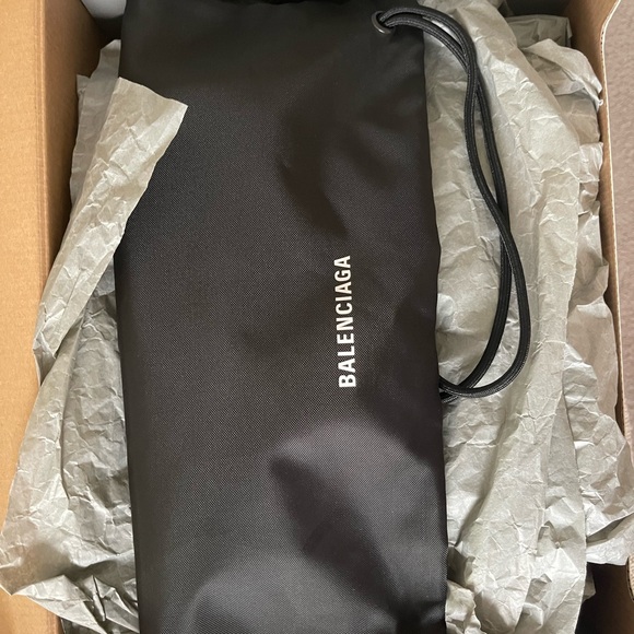 Balenciaga Track .2 in Beige size 37 - Picture 7 of 7